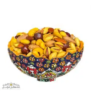 آجیل سفارشی لوکس شور شامل پسته، بادام، فندق و بادام هندی – محصول خشکبار استور