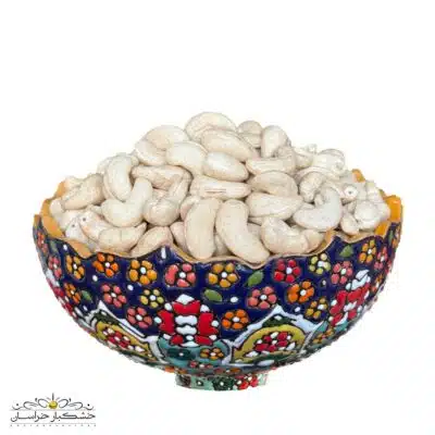 بادام هندی خام سایز 320 تازه با رنگ سفید و کیفیت عالی در بسته‌بندی