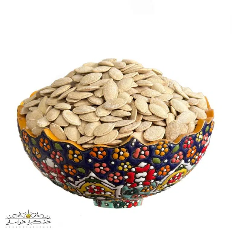 تخمه کدو تازه و درشت – عکس محصول خشکبار استور