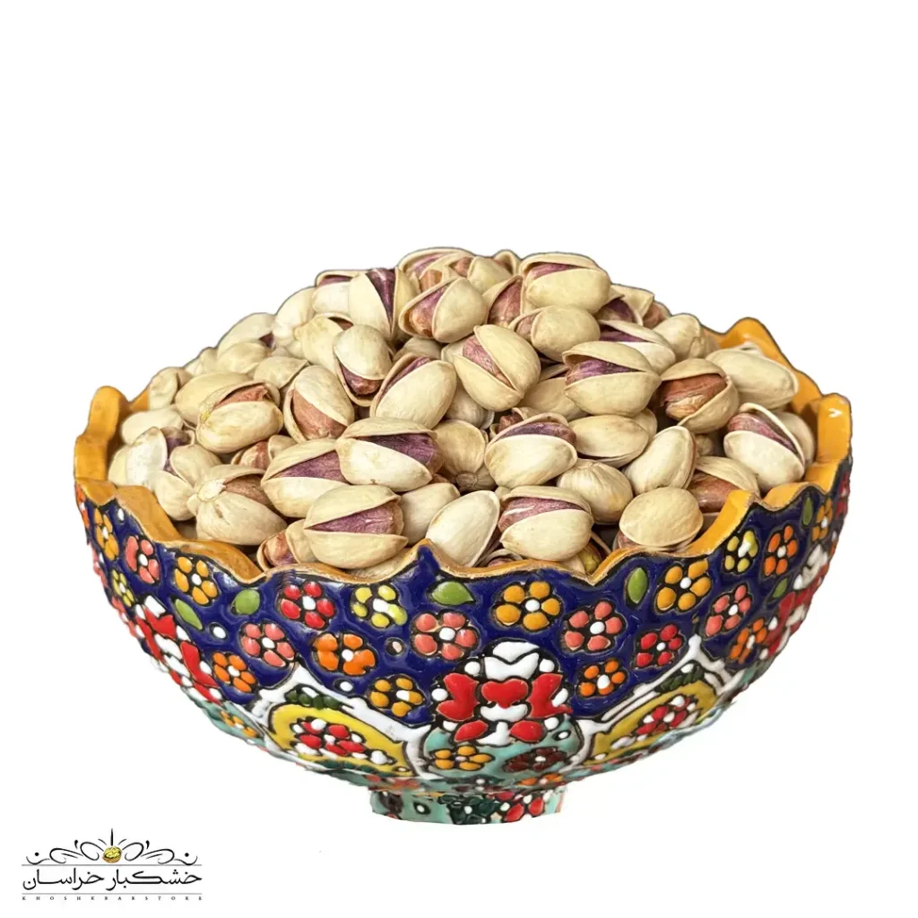 پسته فندقی خام و تازه با مغز سبز و باکیفیت - فروشگاه آنلاین خشکبار استور مشهد