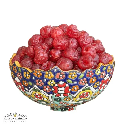 گیلاس بری قرمز تازه با رنگ طبیعی و بافت سالم – تنقلات خوش‌طعم و سالم