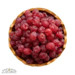 نمای نزدیک گیلاس بری قرمز تازه با رنگ طبیعی و بافت سالم