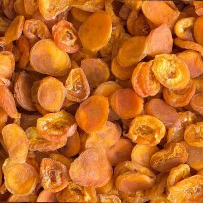 برگه زردآلو خشک شده تازه و باکیفیت برای خرید عمده – تنقلات سالم و خوش‌طعم
