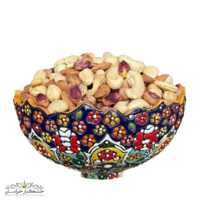 چهار مغز خام ( مغز پسته - مغز فندق سفید  - بادام هندی - مغز بادام درختی )