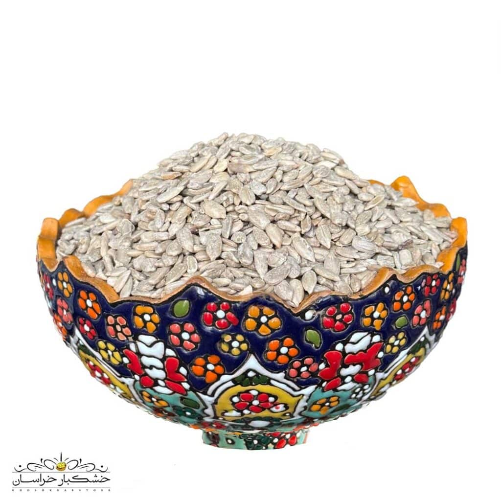 مغز تخمه افتابگردان خام درجه یک - تازه