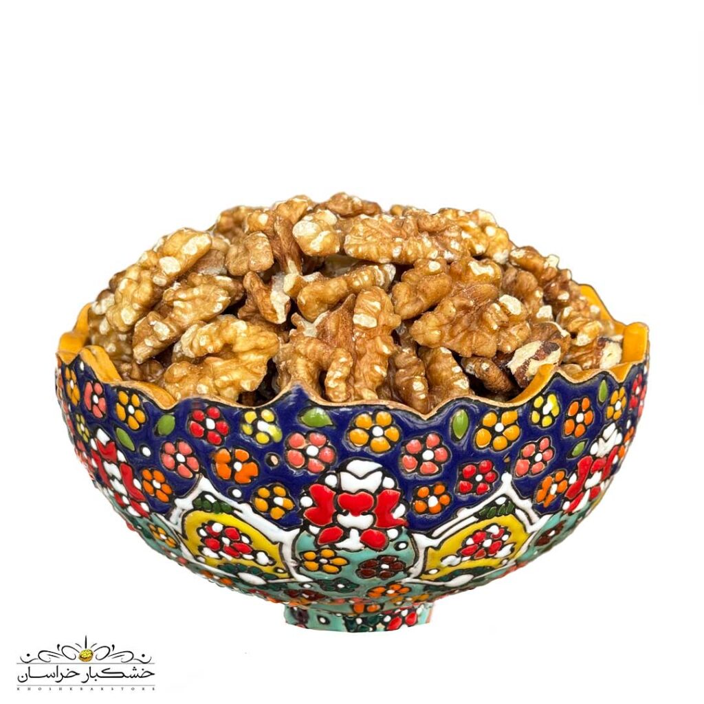 خرید مغز گردو شکری تازه و امسالی با رنگ روشن و طعم خوشمزه