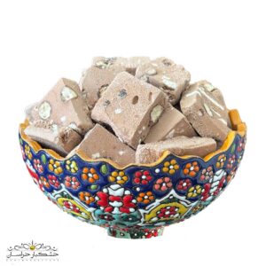 نمای نزدیک بافت بستنی خشک کوکی | بافت ترد و خوشمزه | خشکبار استور