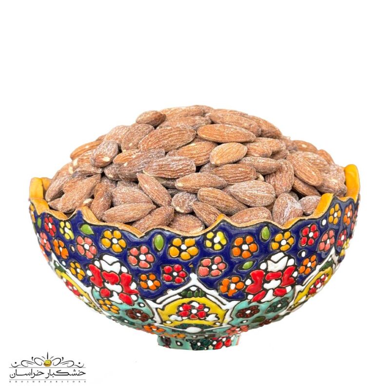 مغز بادام درختی زرین شور شده تازه و درشت با تفت سنتی نمکی - آجیل و خشکبار درجه یک