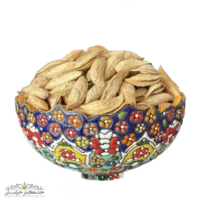 بادام کاغذی شمشیری با پوست نازک و طعم خوشمزه برای آجیل و تنقلات