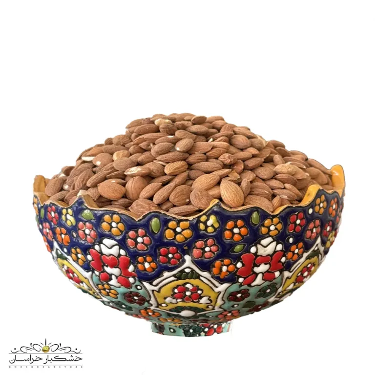 مغز بادام تلخ تازه و امسالی برای روغن‌گیری و طب سنتی