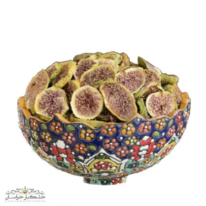 تصویر اسلایس انجیر خشک گلوگاه با حلقه‌های درشت و رنگ طبیعی