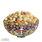 عکس آجیل چهار مغز لاکچری خام، مخلوط لوکس بادام درختی درشت، پسته خام، فندق گردوئی و تخمه آفتابگردان، آجیل تازه و باکیفیت صادراتی بدون نمک، غنی از پروتئین و چربی‌های سالم، بسته‌بندی ۵۰۰ گرمی برای میان‌وعده سالم.